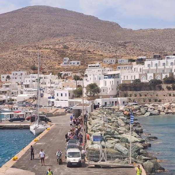 Φολέγανδρος